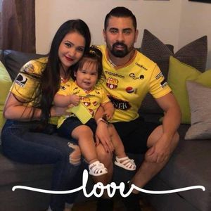 Meet your Posher, Leslie